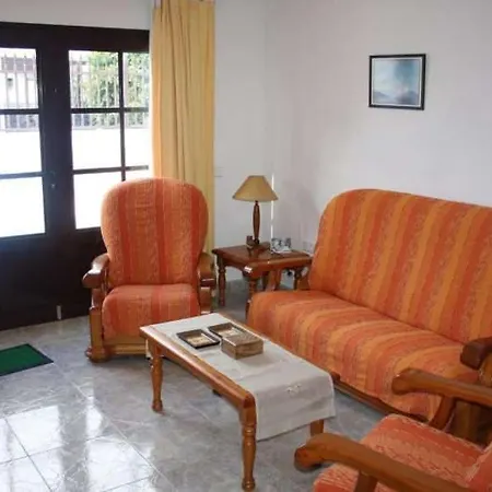 Puerto Del Carmen Sleeps 4 Pool Wifi شقة بويرتو ذيل كارمين
