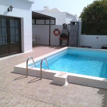 Apartment Puerto Del Carmen Sleeps 4 Pool Wifi Puerto del Carmen (Lanzarote)